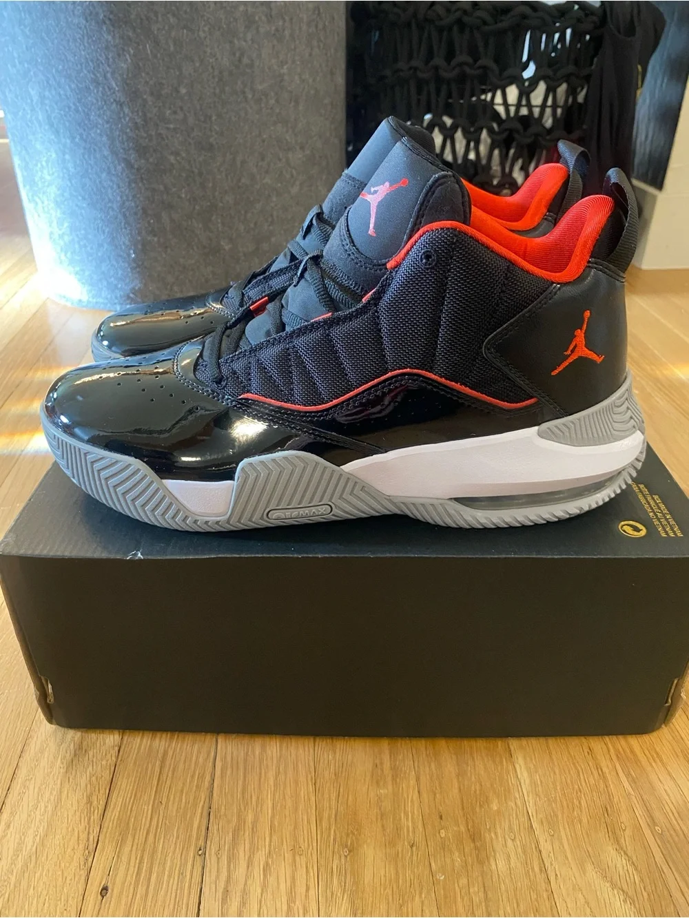 Jordan Men's Black and Red Basketball Shoes
